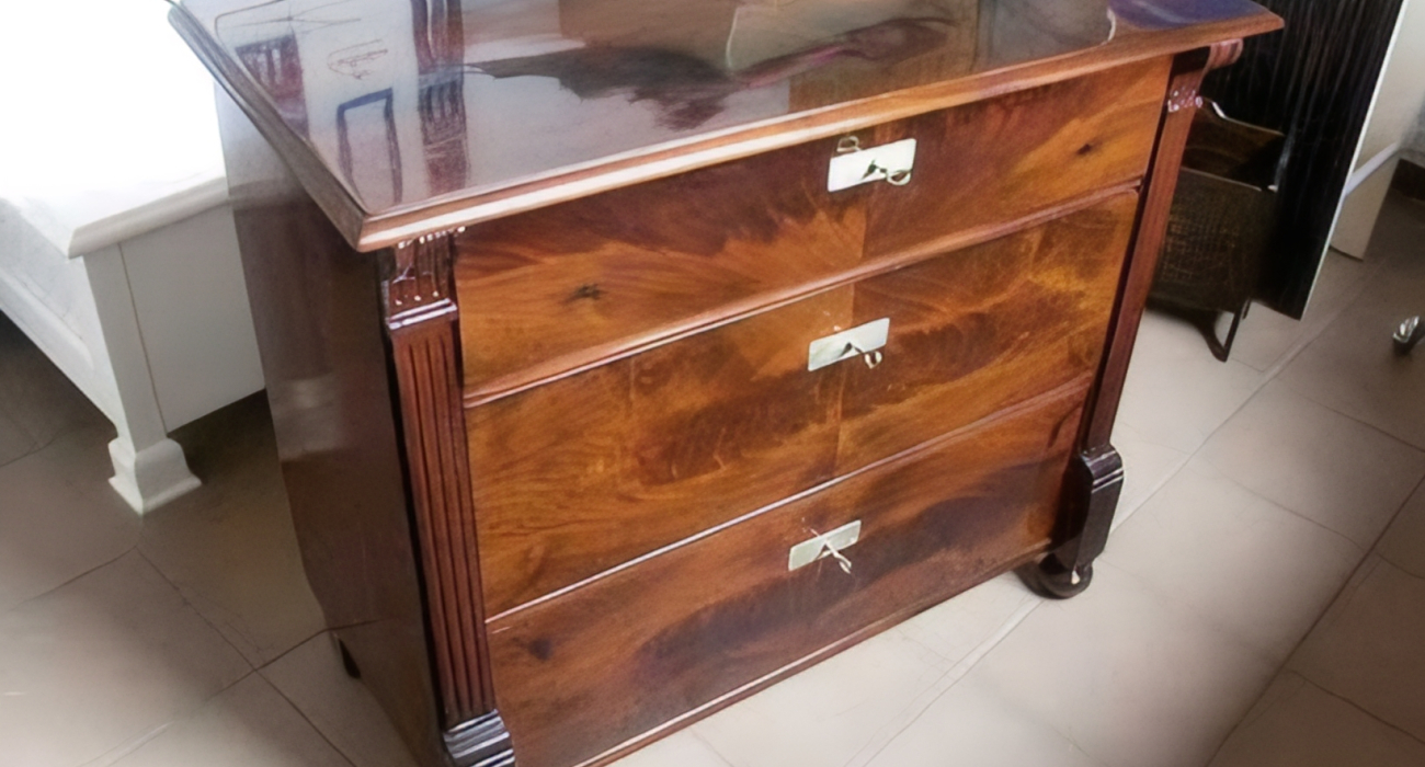 Bild Restaurierung & Reparaturen